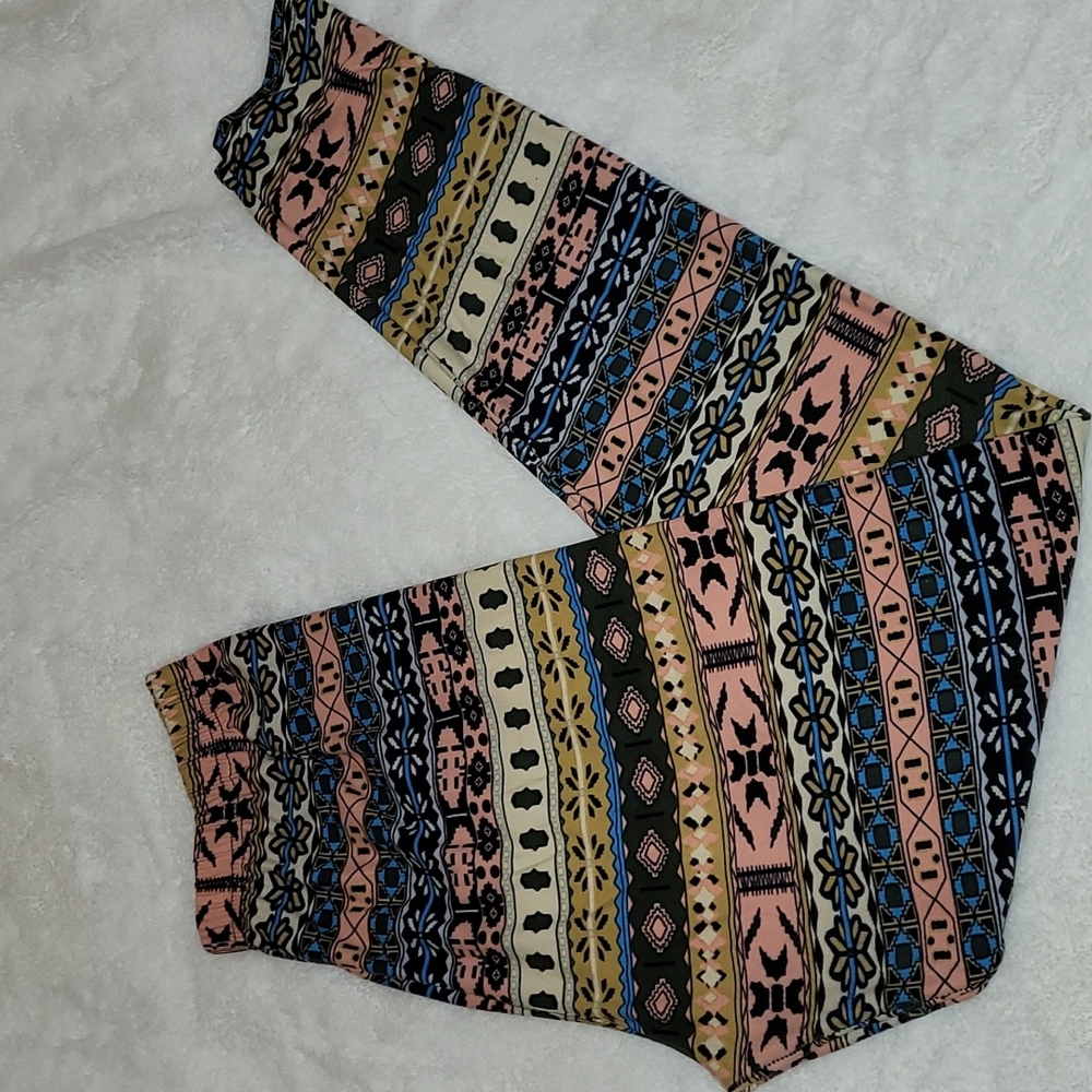 Agnes and Dora Leggings
